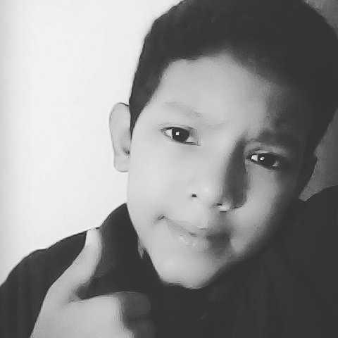 crafttutorial72's profile picture. 