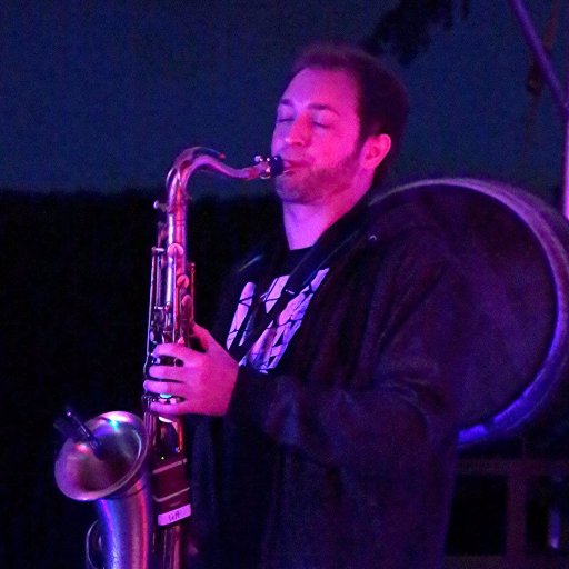 RayHendrx's profile picture. 