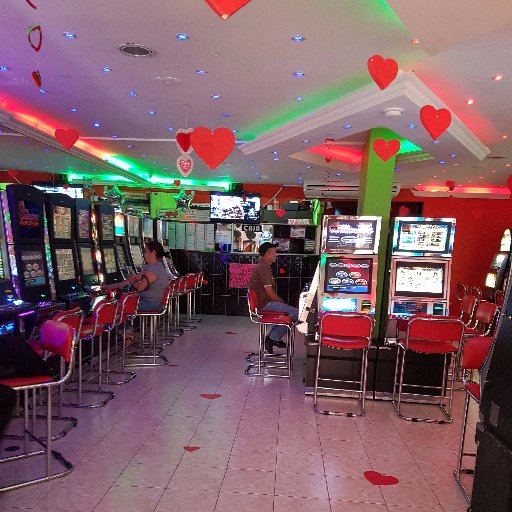 ainglosas's profile picture. 