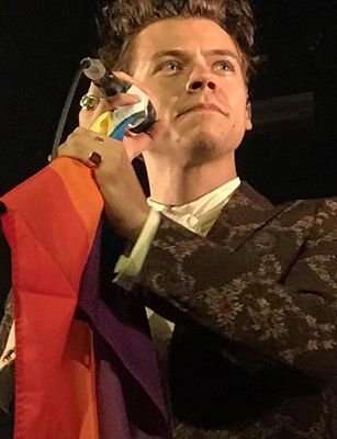 Robsten_1D's profile picture. 💚