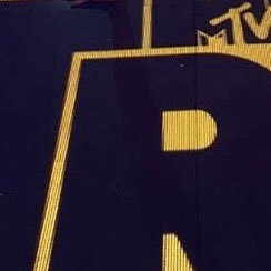 TrlFloor's profile picture. Ethan Dolan fell on me. That’s right bitches