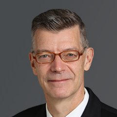 Retired partner @Mayer_Brown. @WilmerHale, @MoFoLLP alum. Worked as a corporate lawyer in Asia, LA & NYC. Advisor @sinotalks.