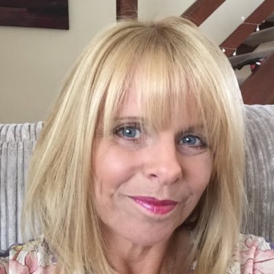 Melanie70557096's profile picture. 