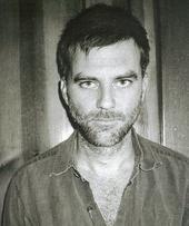paultanderson's profile picture. This is a fan twitter for Paul Thomas Anderson.