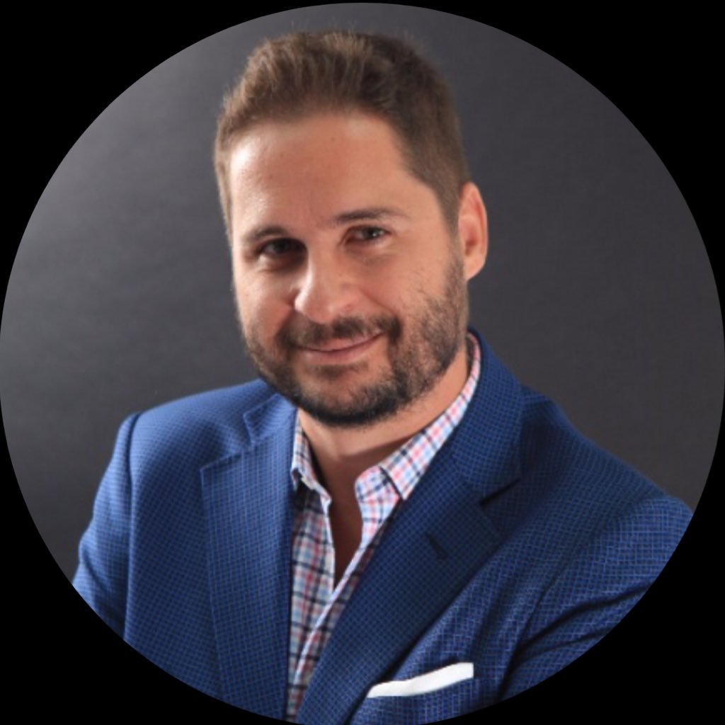 Business globetrotter and serial entrepreneur.