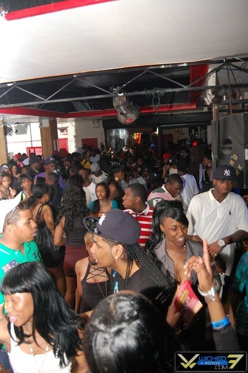THIS IS A PARTY 411 PAGE TO HELP U IN ALL UR PARTY NEEDS DJS PICTURES CLUBS AND PROMOTION IM UR ONE STOP PARTY INFO PAGE HIT ME UP PEOPLE