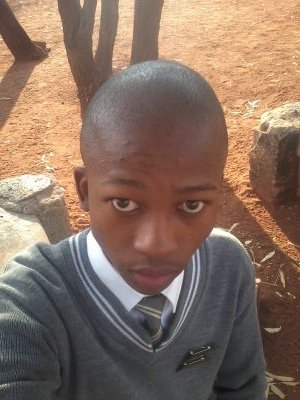 OdirileRamoroka's profile picture. INTROVETED

I Follow My Followers.I Unfollow My Non-followers