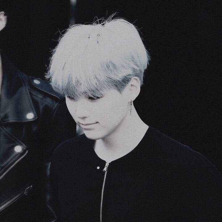 surrealcamila's profile picture. give me that gay shit