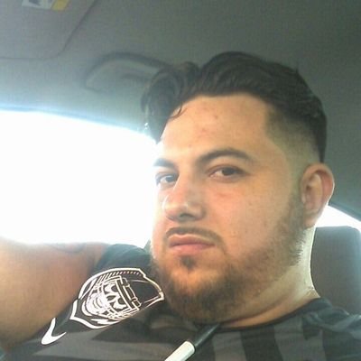 elstoragito83's profile picture. 