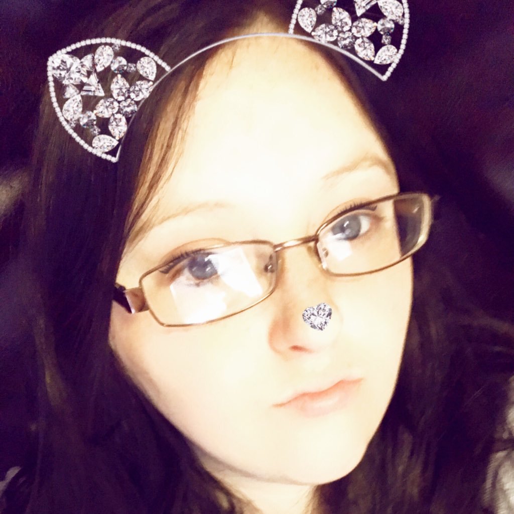 AshleyCraftsSC's profile picture. Wassup guys, I’m Ashley and I’ve been married for almost 3 years to Michael Bourque and we have an amazing son who will be 8 in December. ❤️❤️