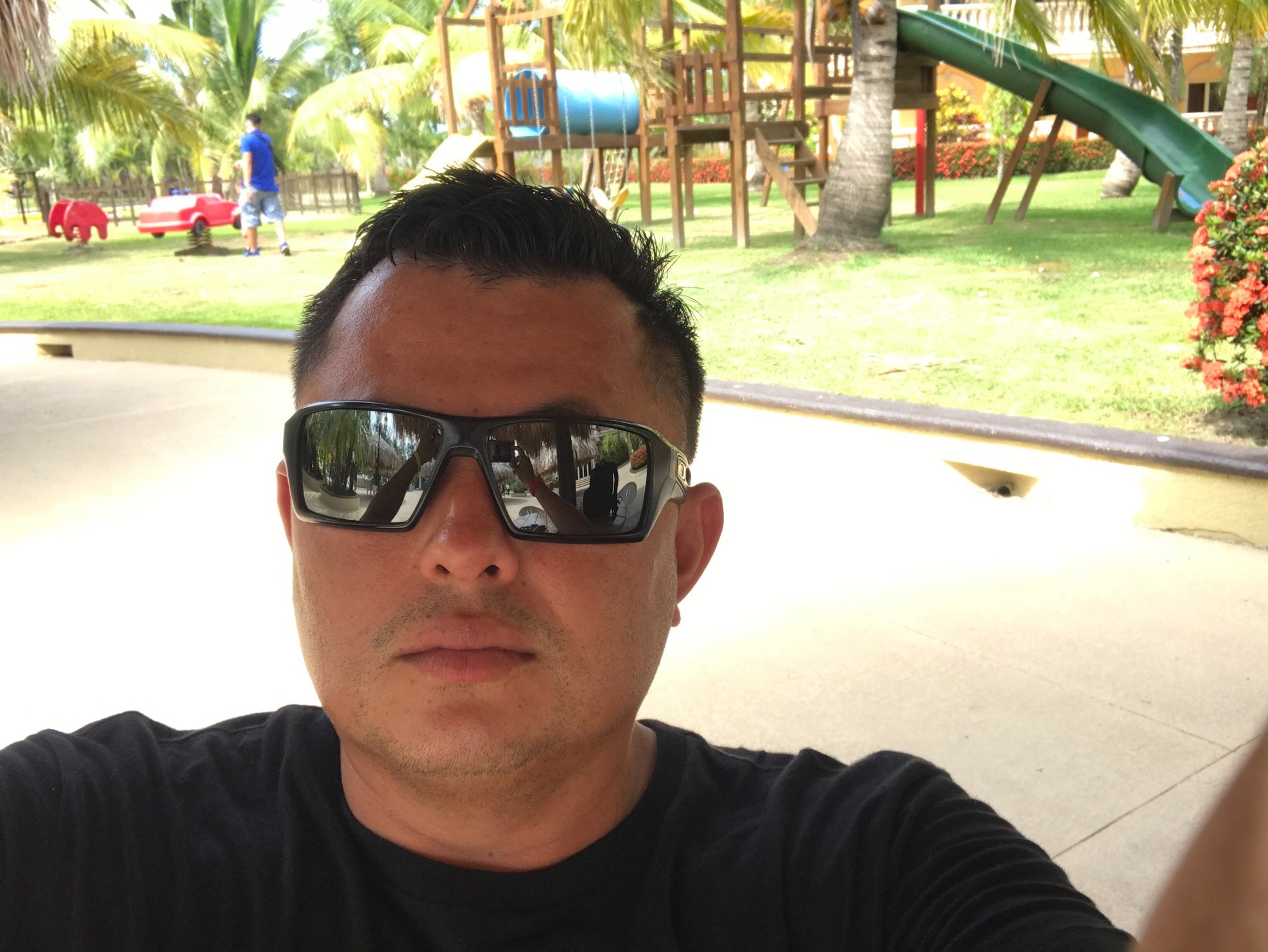 neryent's profile picture. 