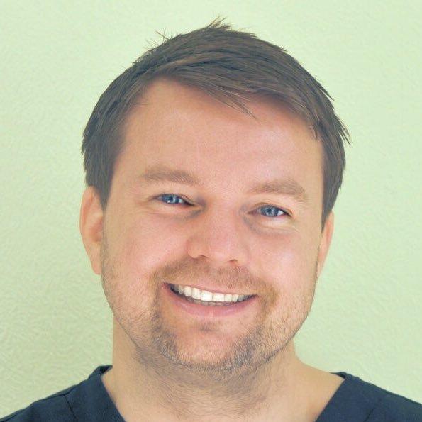 Family dentist with special interests in cosmetics who provides fixed braces, Invisalign and the Inman aligner.