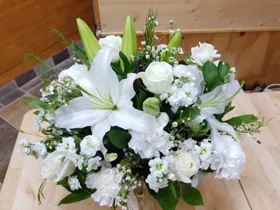 supia_04's profile picture. 꽃으로 사람의 마음이 행복해질 수 있다면
꽃으로의 여행~~