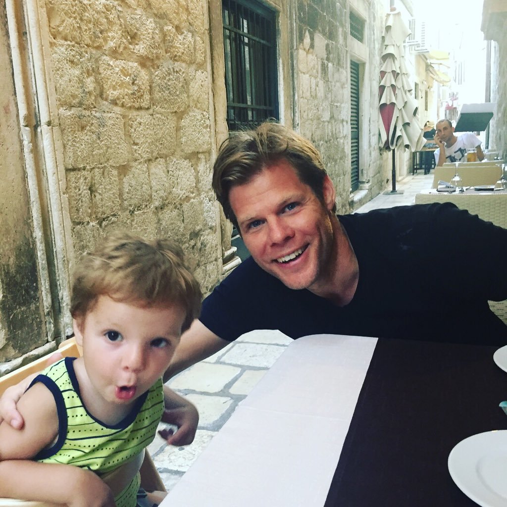 brianbannan's profile picture. the grass ain't greener/the wine ain't sweeter/either side of the hill