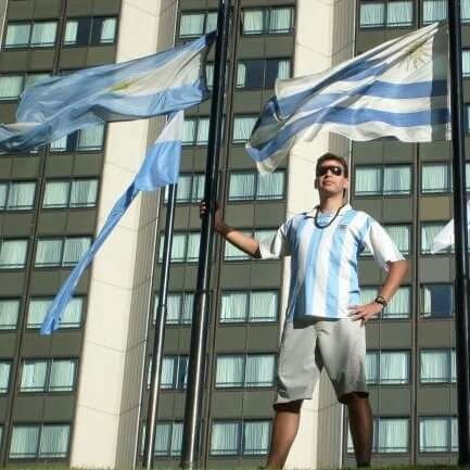 gabrielumanti's profile picture. Fútbol y música. Es todo lo que necesito.