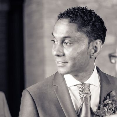 Loves Food & drink, surfing & Arsenal .Partnerships manager for Nomis Talent. Can chat about creator marketing all day
#influencermarketing #talentmanagement