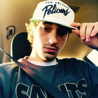 iambrandon985's profile picture. 4rm-New Orleans 21 yrs young. walking 💀 dead https://t.co/U4Riqy2w6Y to work.believe in god I'm married.I believe that fun can be found in everything