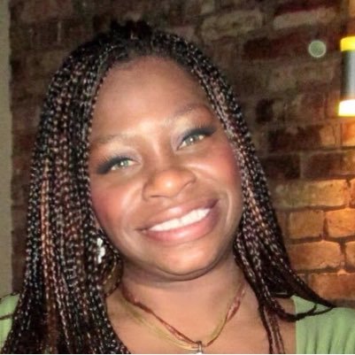 Carolyn12268974's profile picture. 