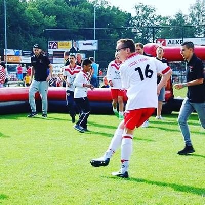 JoeyLehmann1995's profile picture. SPELER VAN VALLEIVOGELS
OUD SPELER IJSSELMEERVOGELS