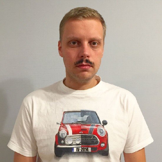 Developer. Game Boy fanatic. 2D lover, 3D hater. Stuck in the 90s. I make pixels move, and push that whole stuff to GitHub. Have been writing code since 1997.