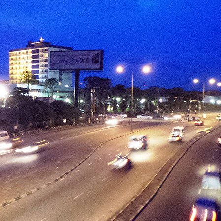 PHstreetlight's profile picture. Keeping the streets of Port Harcourt Bright and Lit! Please Report any damaged or faulty street light in your area.