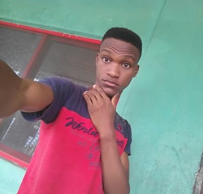 Physiologist n a Dreamer... He laughs n luvs. Datz his purpose.