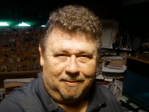 TMikeHunter's profile picture. I'm not selling anything ...
I'm here to help direct you to the best deals on the internet - www. http://t.co/JIxBWG8vcc