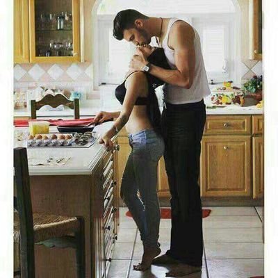 tv115467's profile picture. ‏‏‏العين خرسه... 
ومن عفتهه
ضلت ادردم دمع