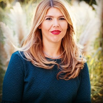 JelenaZelena's profile picture. Live to thefullest, laugh till cry & love with whole heart