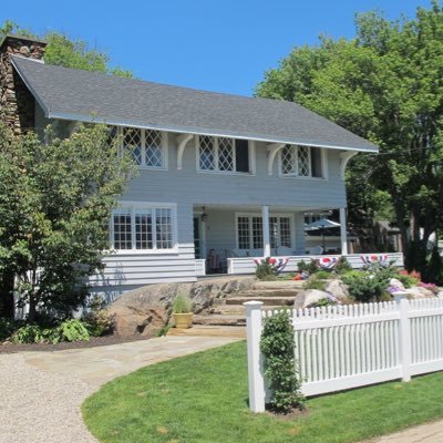 @KennebunkHouse