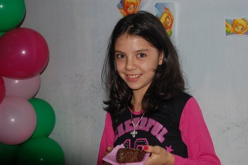 bem ,to com saudade de pessoas  mas to levando a  vida sem essas pessoas .....
mas to mt saudades deles