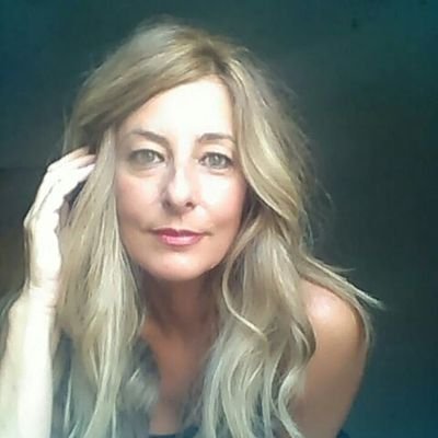 Mia89565797's profile picture. 