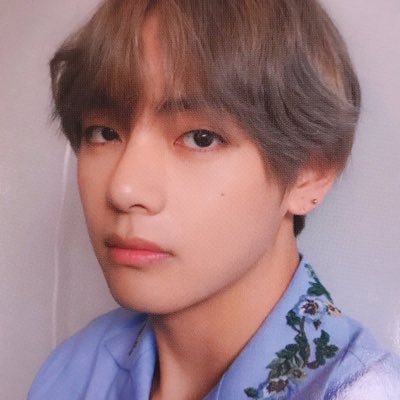 free follow from @btswithhearts - follow her, she follows back (make sure to ask for one!) also check out her recent GAs below! 🌱(sorry if u don’t like ffs)