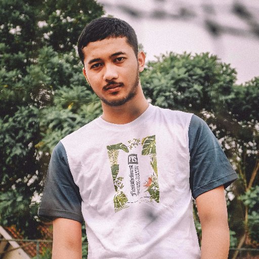 Store:
Jl. Ahmad Yani No.350 Kleco,Solo
Jl. Adi Sucipto No.27 Manahan, Solo
☎: 085725006905 / (0271) 734770
Line: @flossthefinestline
✉: floss_store@yahoo.com