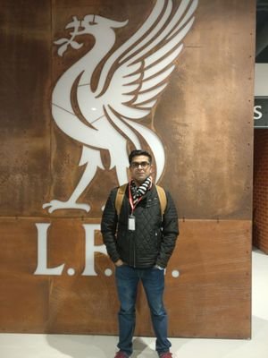 Super proud father, Lucky husband, Liverpool supporter and a Banker!YNWA.