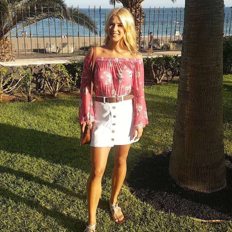 darcycowling's profile picture. 