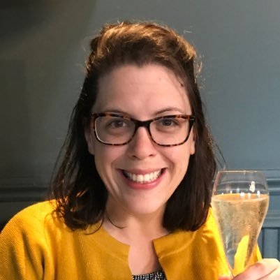 rachalexwrites's profile picture. Find me on Blue Sky.