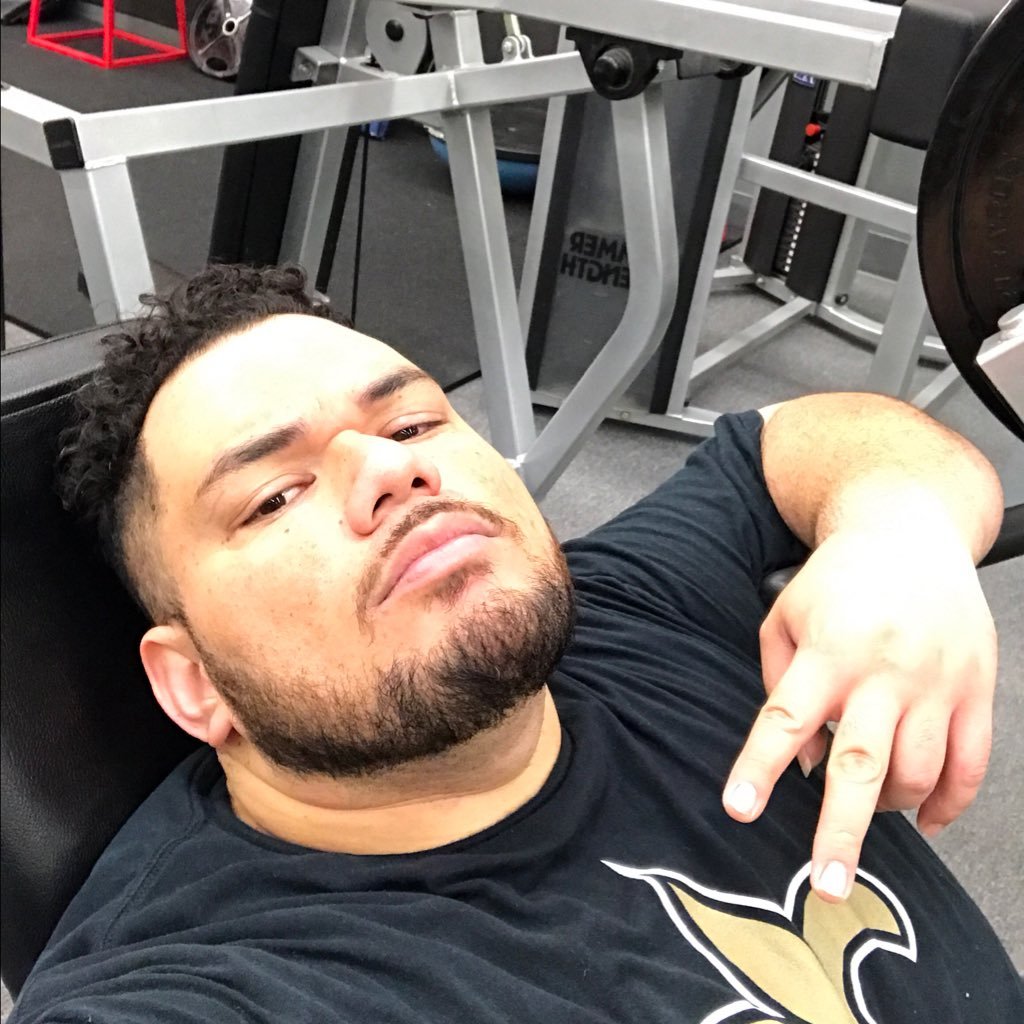 tagimillz's profile picture. Man of God and Saints football