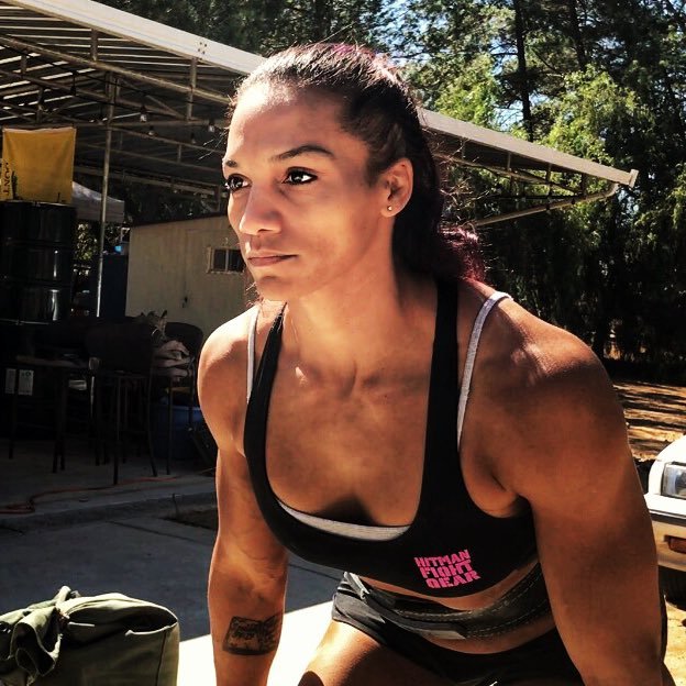 ♠️Marine Corps Combat Veteran, 🤸🏽‍♀️Gymnast, 🏈2x Women's Pro Football Champion, 🥇BJJ Blue Belt PanAm Champion, 🥋Judo athlete, Pro MMA fighter for RizinFF.