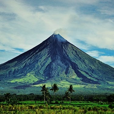 We provide you with the best tour packages around Albay's famous destinations at super affordable prices.

Customers' satisfaction is our top priority.