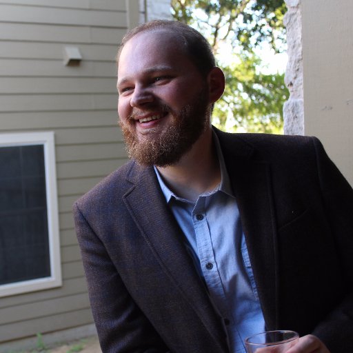 I develop web applications and pretentious sausages. Specialties are Javascript, React.js, and Chorizo Verde.