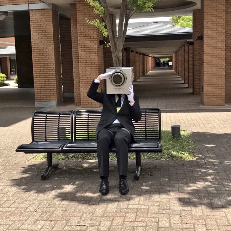 gekishin_kgu's profile picture. 演劇部「劇団しん」です！ 見学希望などはDMか下のgmailからご連絡下さい。現在、中宮キャンパス2106にて、火(水)木の4限後(16:40〜)活動しています！ ※もう１つのアカウントはもう使っておりません。 gekidanshingaidai@gmail.com