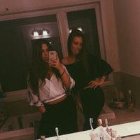 krysta (@blurrykrysta) 's Twitter Profile