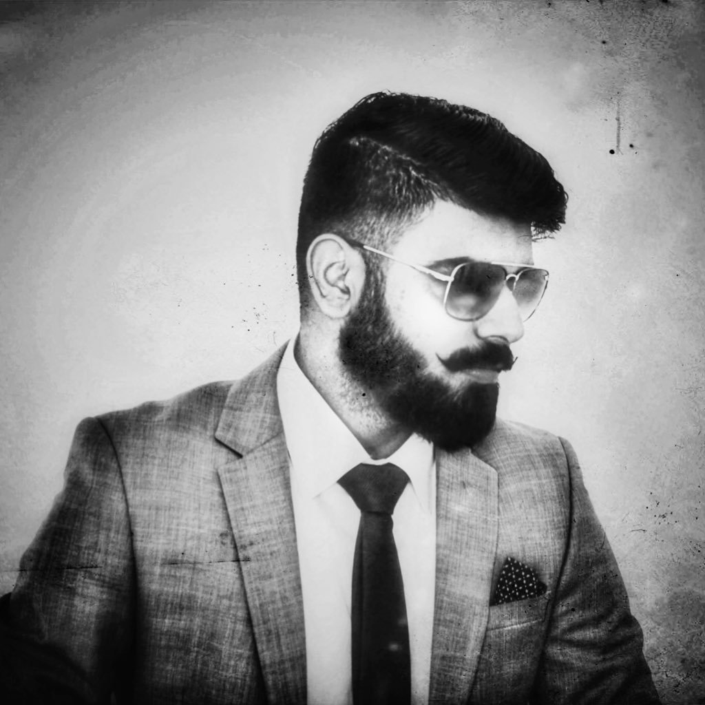 An I.T Engineer then turned to traveller,photographer..
