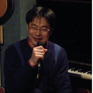 noriakikurata's profile picture. ヤマハミュージックレッスン(大人)、ピアノ科講師です。ライブも時々しています。音楽のことや日常のこと、ベイスターズのことなどを中心につぶやきたいのですが、なかなか穏やかな気持ちではいられないことが多すぎるので、政治や社会についての発言が多めになります。アカウントは分けません。何でもここで話します。