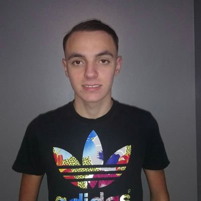 DGonod's profile picture. ''C'est pas ce qui est beau qu'on aime, c'est ce qu'on aime qui est beau''.