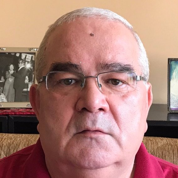 Chess Trainer & Coach and Mechanical Engineer - INSA Lyon. Galatasaray Lisesi.
