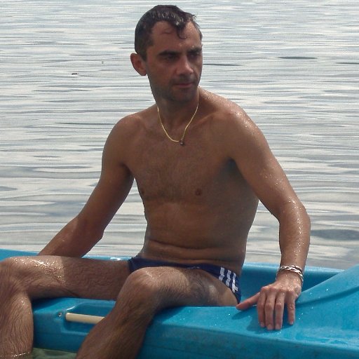 Un peu d'eau... et le ton change ! https://t.co/uSVyLHJdU3…
https://t.co/EuRRWkpV6o…
