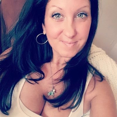 Profile Picture of Florida Hedge Witch (@MichelleBisson9) on Twitter