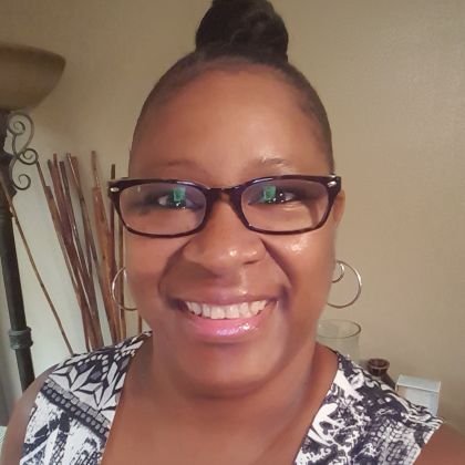 poe_popeep87's profile picture. 